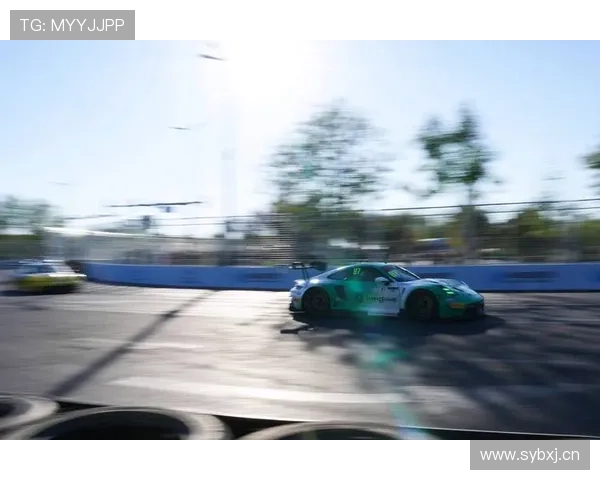 全球赛车纪录挑战赛:极速追梦,跨越极限的巅峰对决 全球赛车纪录挑战赛:极速追梦,跨越极限的巅峰对决